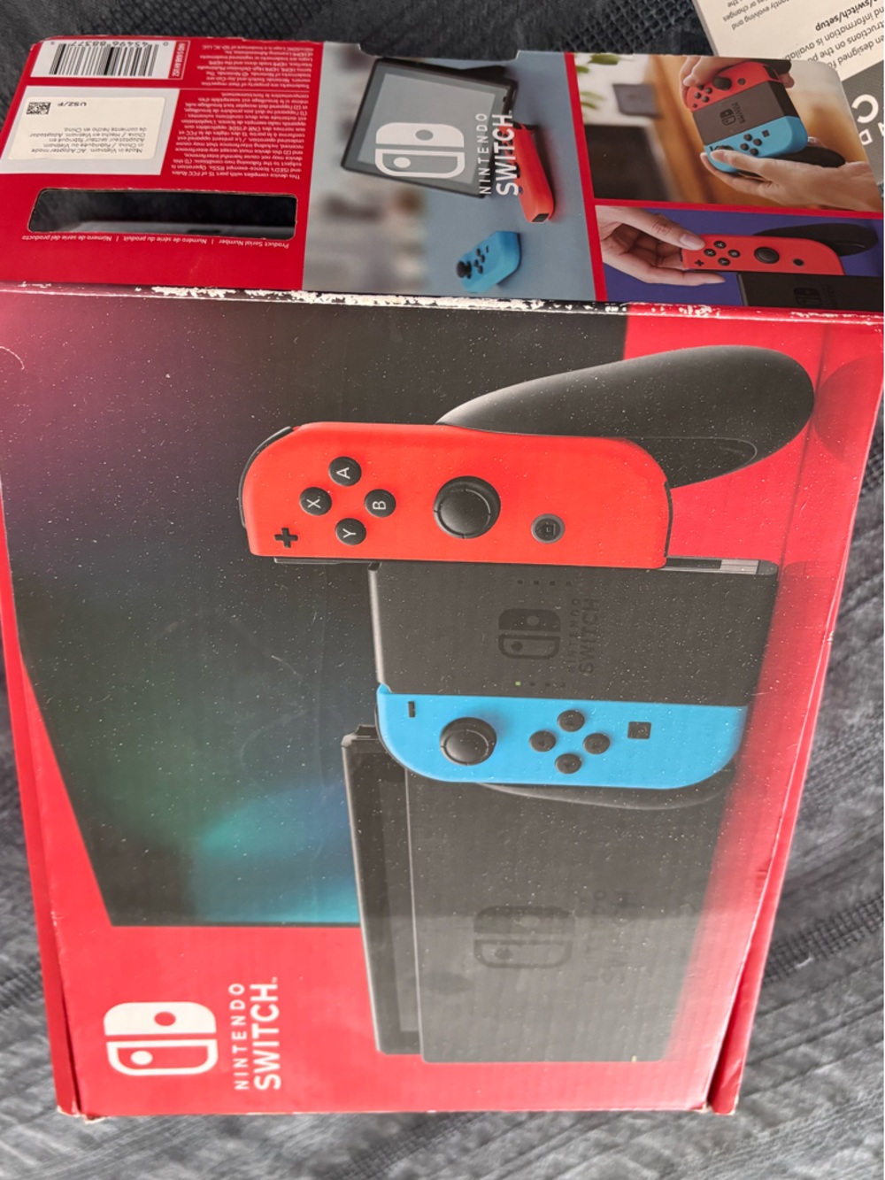 Nintendo Switch Bundle – Excellent Condition - Picture 3 of 10